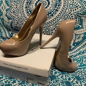 Steve Madden Pumps